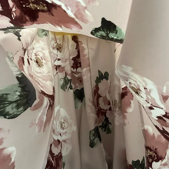 Jodi Kristopher Pink and Cream Floral Maxi Skirt - Picture 9 of 9